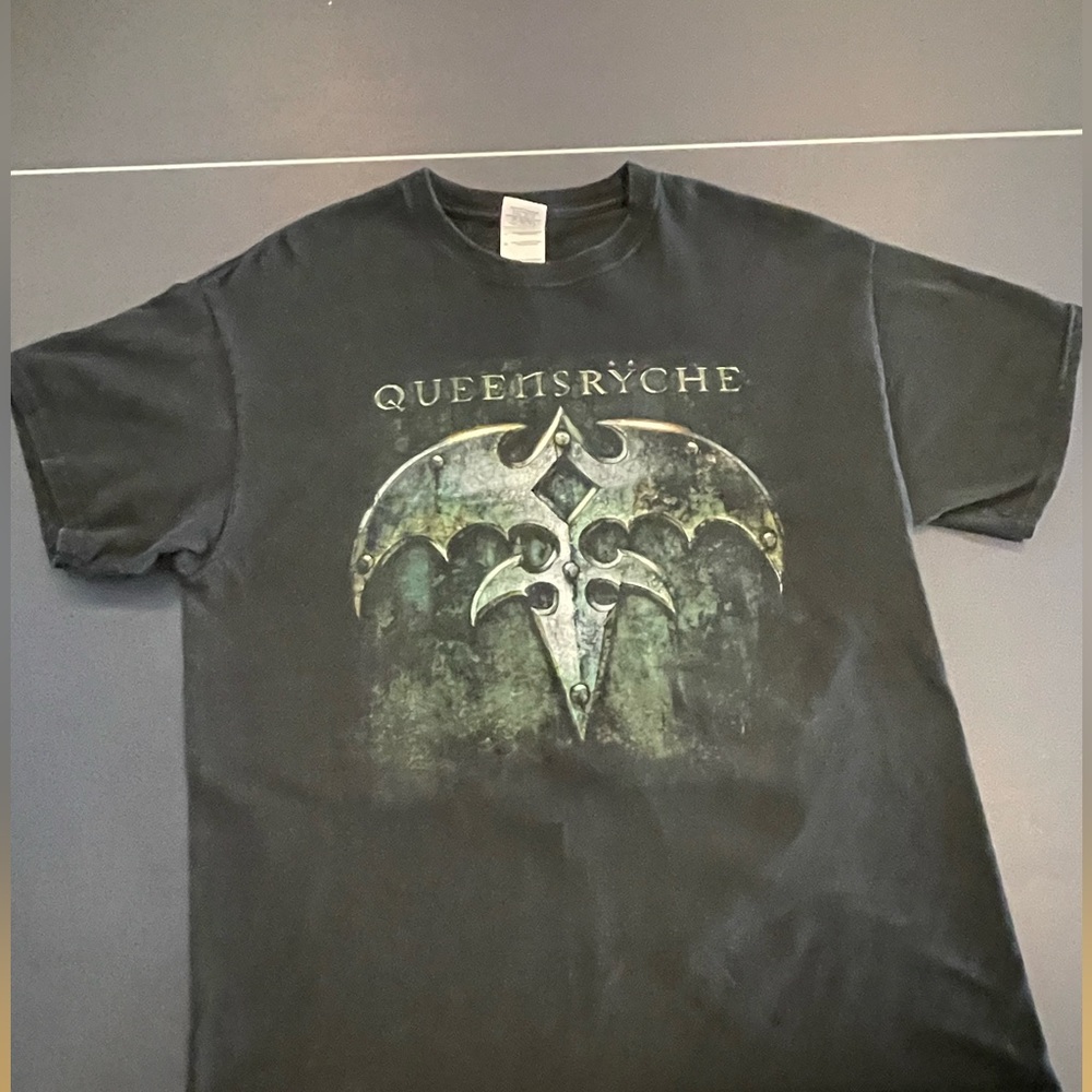 Vintage Single stitch Queensyrche 2014 tour t-shirt